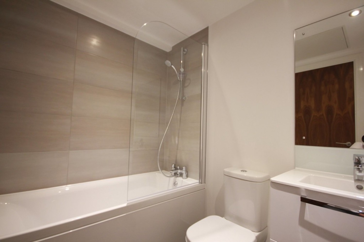 1 bedroom Flat for Letting Fabrick Square, Lombard Street, Digbeth, B12