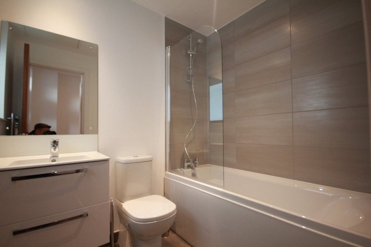 1 bedroom Flat to rent in Fabrick Square, Lombard Street, Digbeth, B12