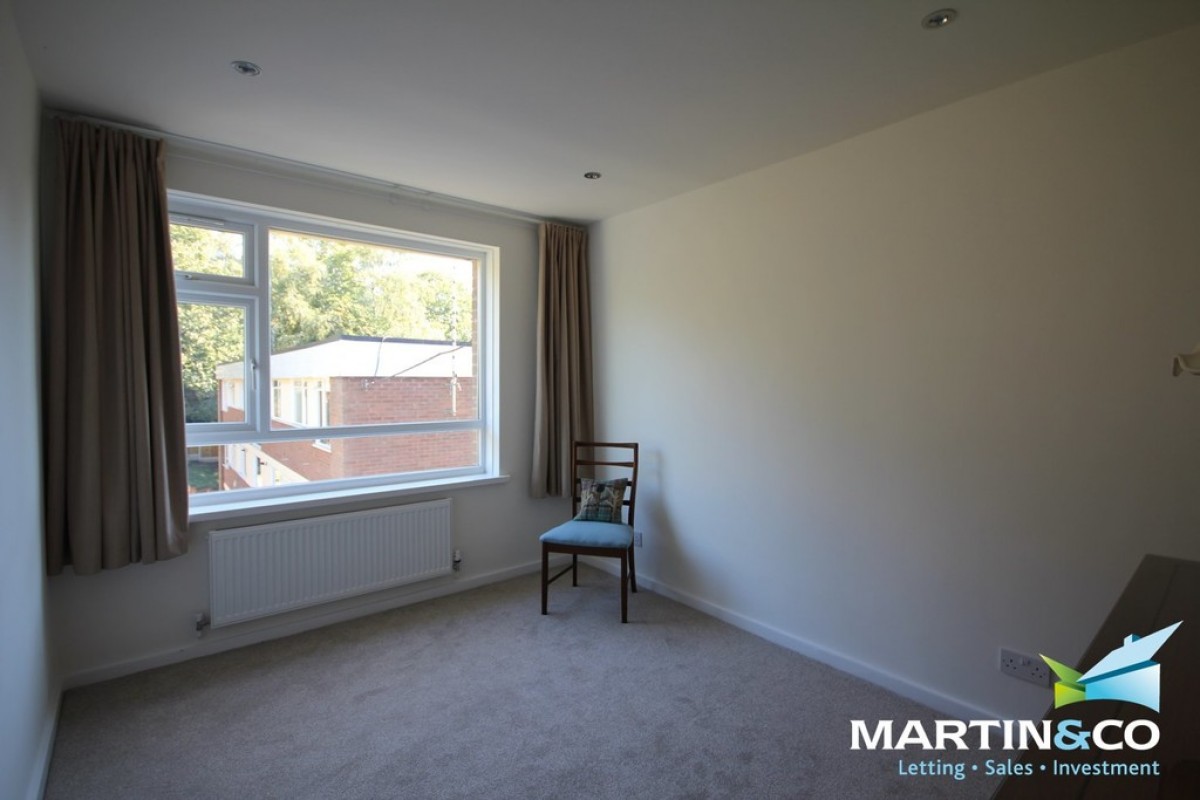 Lloyd Square, Niall Close, Edgbaston, B15