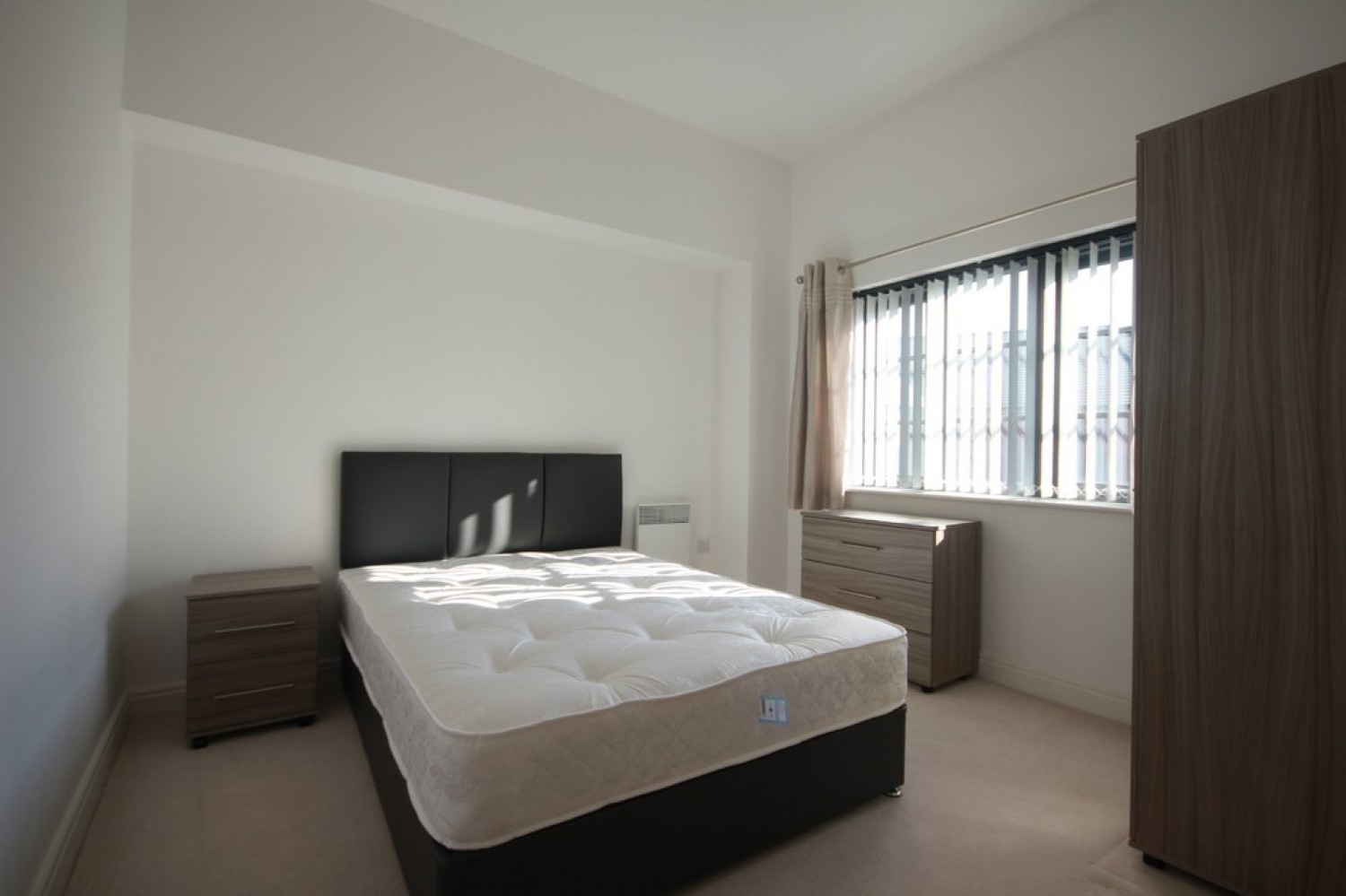 2 bedroom Flat for Letting Lion Court, Warstone Lane, Jewellery Quarter, B18