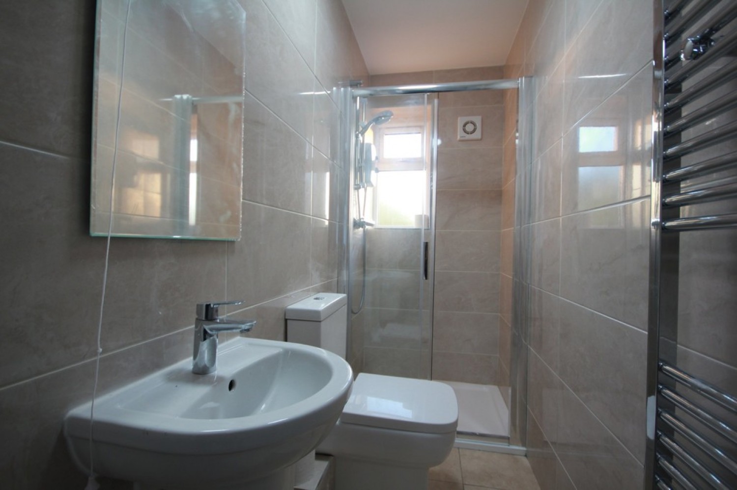 Selcroft Avenue, Quinton, B32