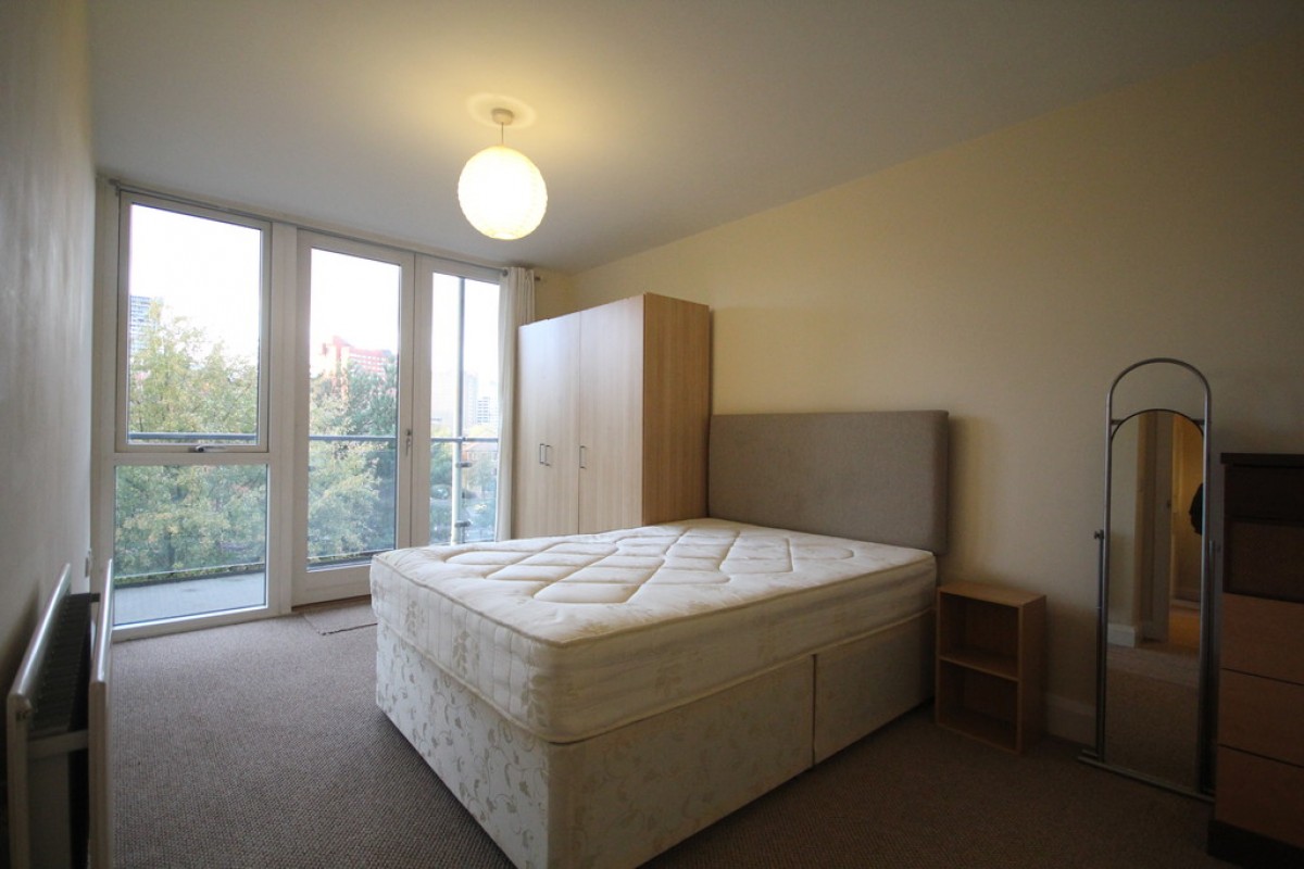 Wheeleys Lane, Park Central, B15
