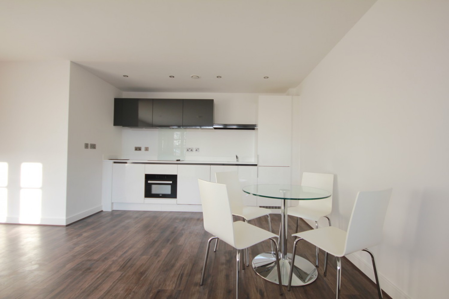 2 bedroom Flat for Letting The Kettleworks, Pope Street, Jewellery Quarter, B1