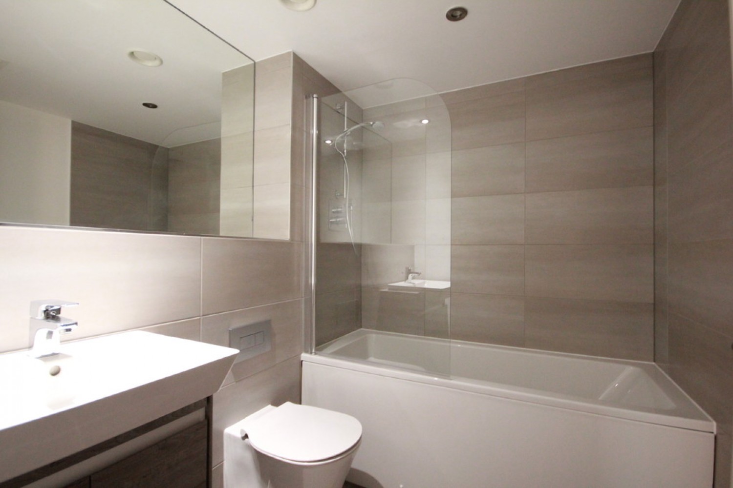 2 bedroom Flat for Letting The Kettleworks, Pope Street, Jewellery Quarter, B1