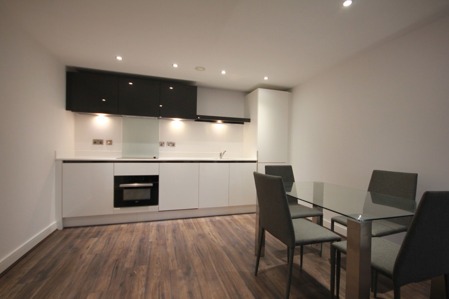 2 bedroom Flat for Letting The Kettleworks, Pope Street, Jewellery Quarter, B1