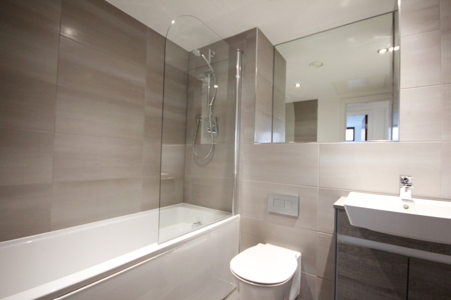 2 bedroom Flat for Letting The Kettleworks, Pope Street, Jewellery Quarter, B1