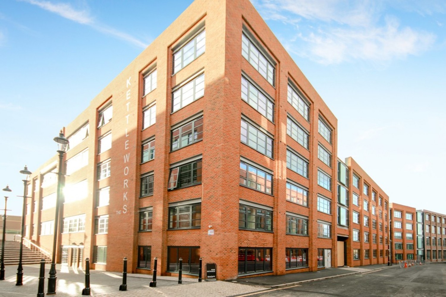 3 bedroom Flat for Letting The Kettleworks, Pope Street, Jewellery Quarter, B1
