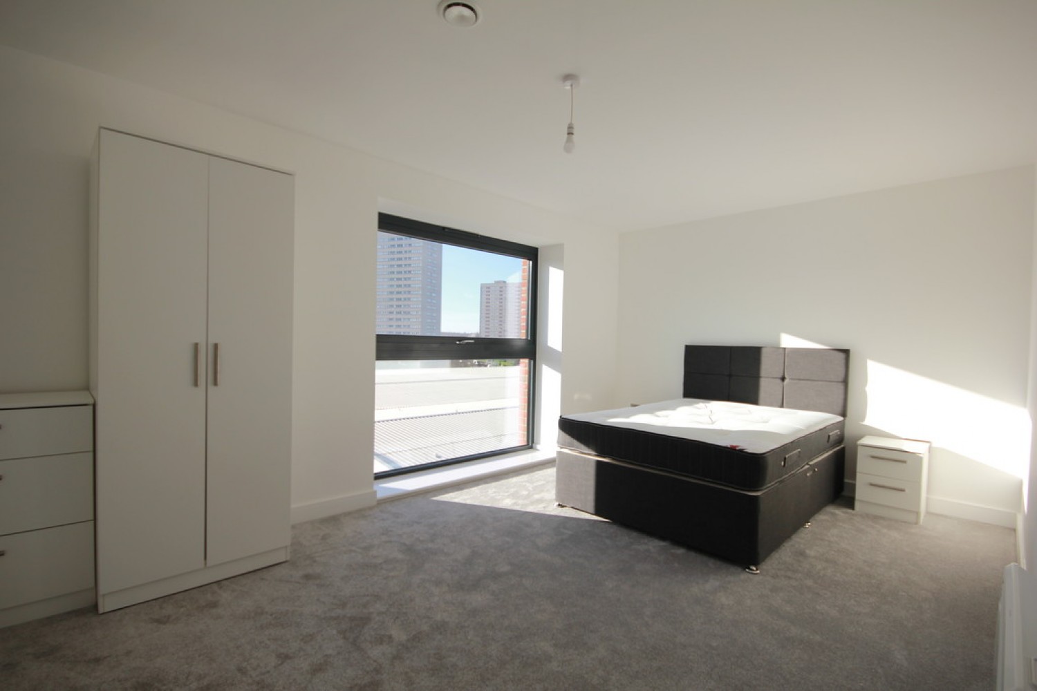 3 bedroom Flat for Letting The Kettleworks, Pope Street, Jewellery Quarter, B1
