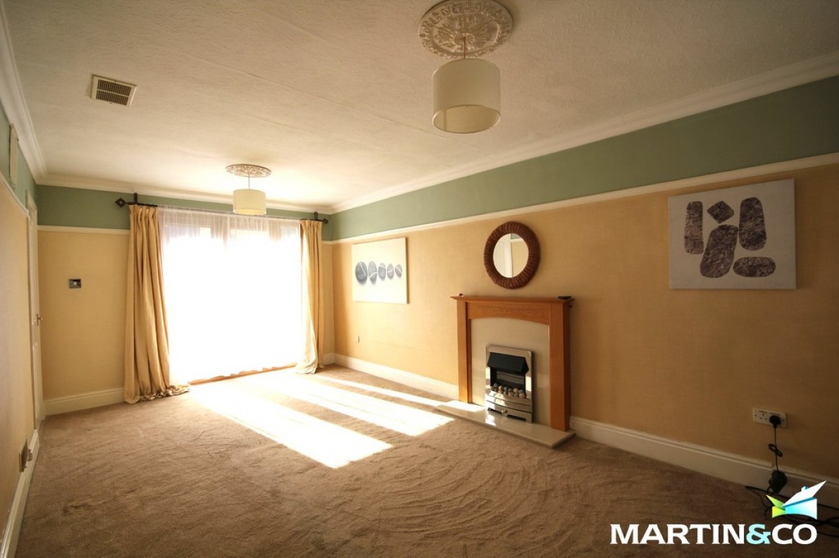Leahurst Crescent, Harborne, B17