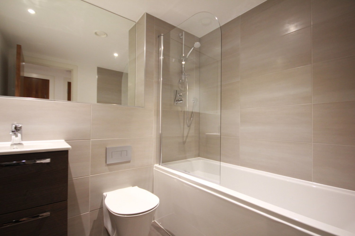 1 bedroom Flat for Letting Dayus House, Tenby Street South, Jewellery Quarter, B1