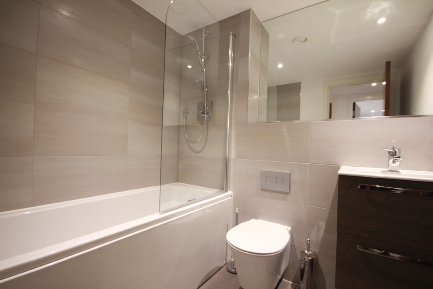 1 bedroom Flat for Letting Tenby House, Tenby Street South, Jewellery Quarter, B1