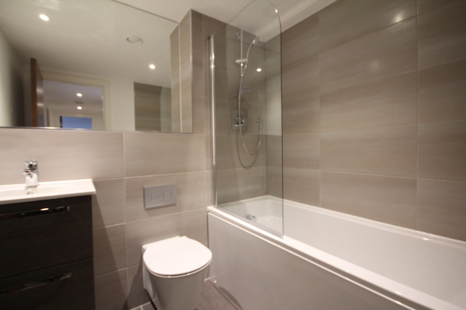2 bedroom Flat for Letting Tenby House, Tenby Street South, Jewellery Quarter, B1