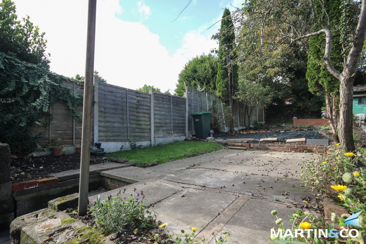Park Road, Bearwood, B67