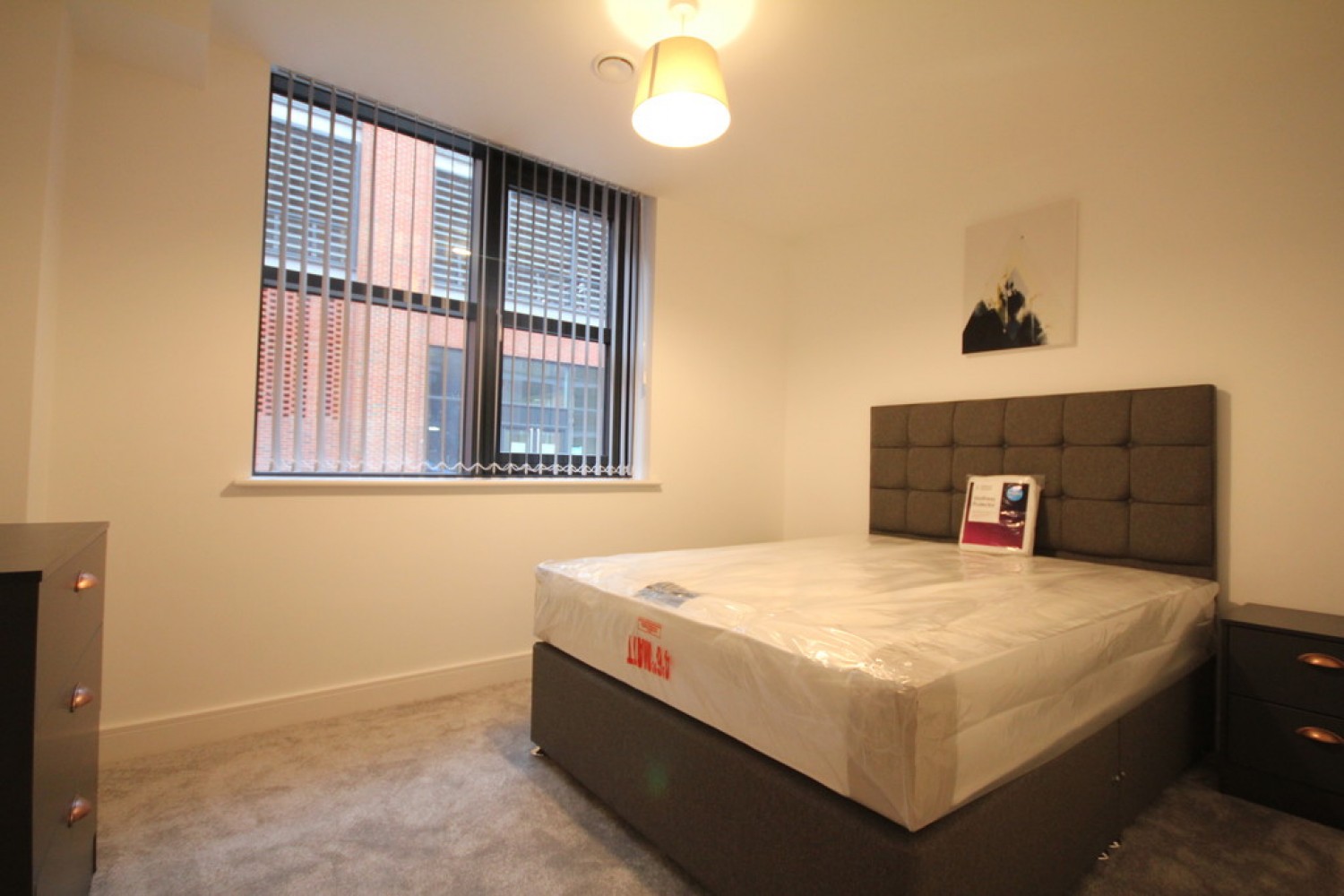3 bedroom Flat in Summer House, Pope Street, Jewellery Quarter, B1