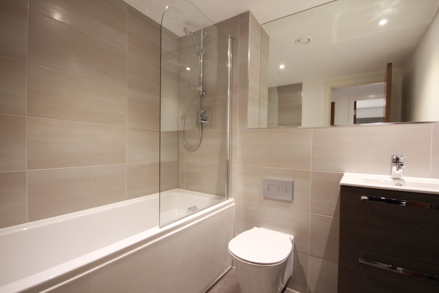 1 bedroom Flat for Letting Dayus House, Tenby Street South, Jewellery Quarter, B1