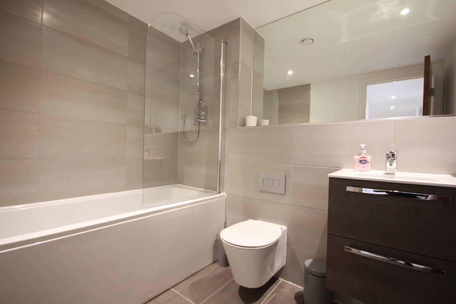 3 bedroom Flat for Letting Summer House, Pope Street, Jewellery Quarter, B1