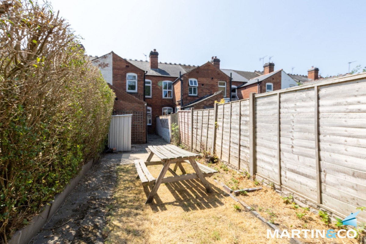 Hampton Court Road, Harborne, B17