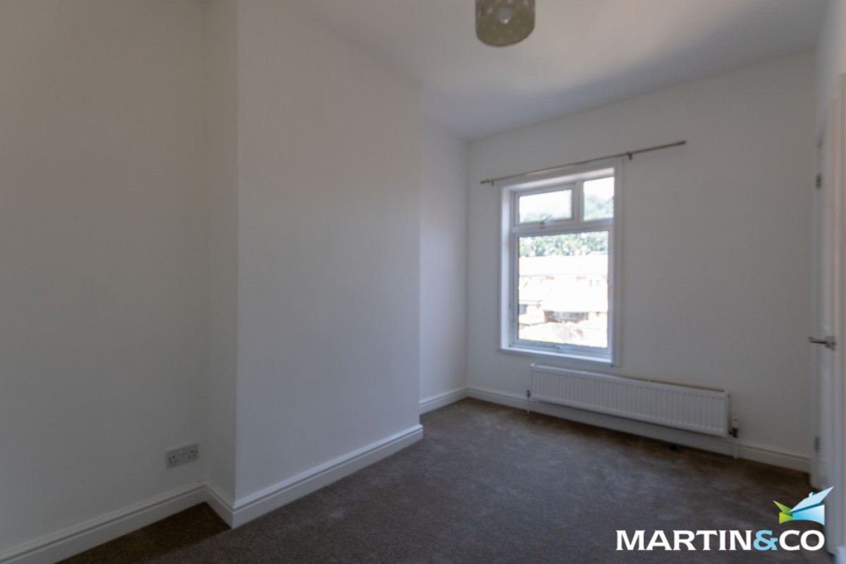 Hampton Court Road, Harborne, B17