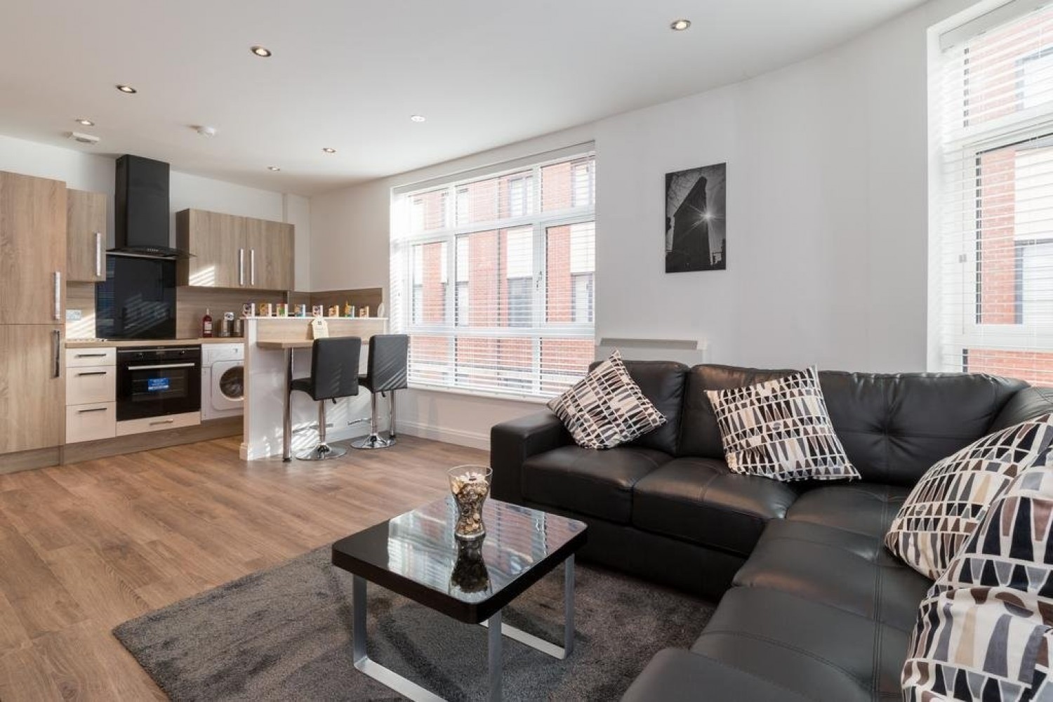 2 bedroom Flat for Letting The Mint, Mint Drive, Jewellery Quarter, B18