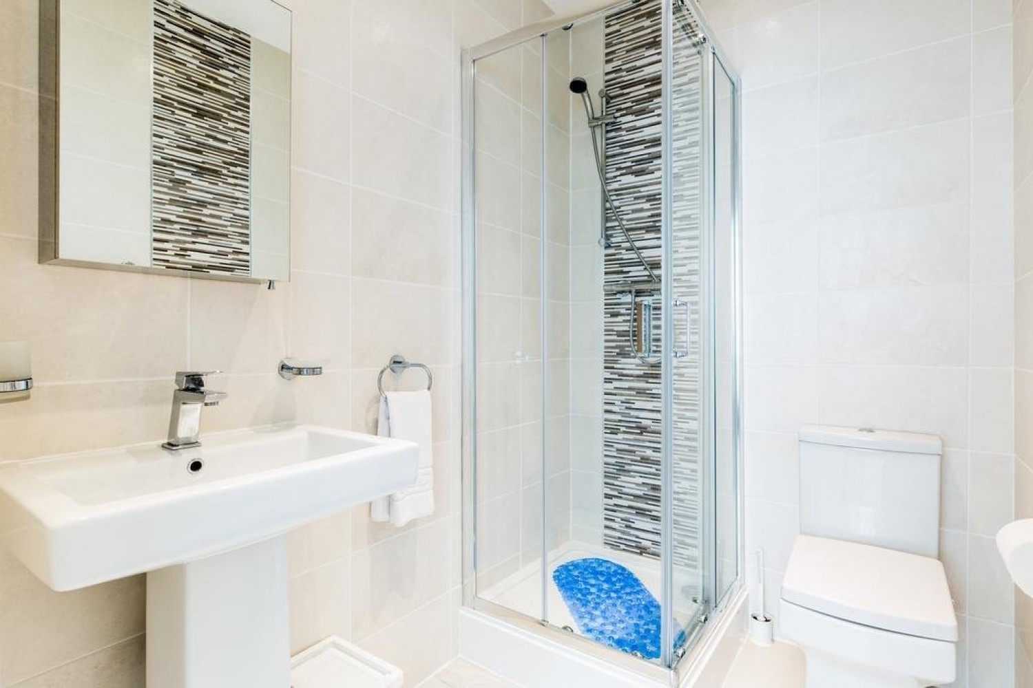 2 bedroom Flat for Letting The Mint, Mint Drive, Jewellery Quarter, B18
