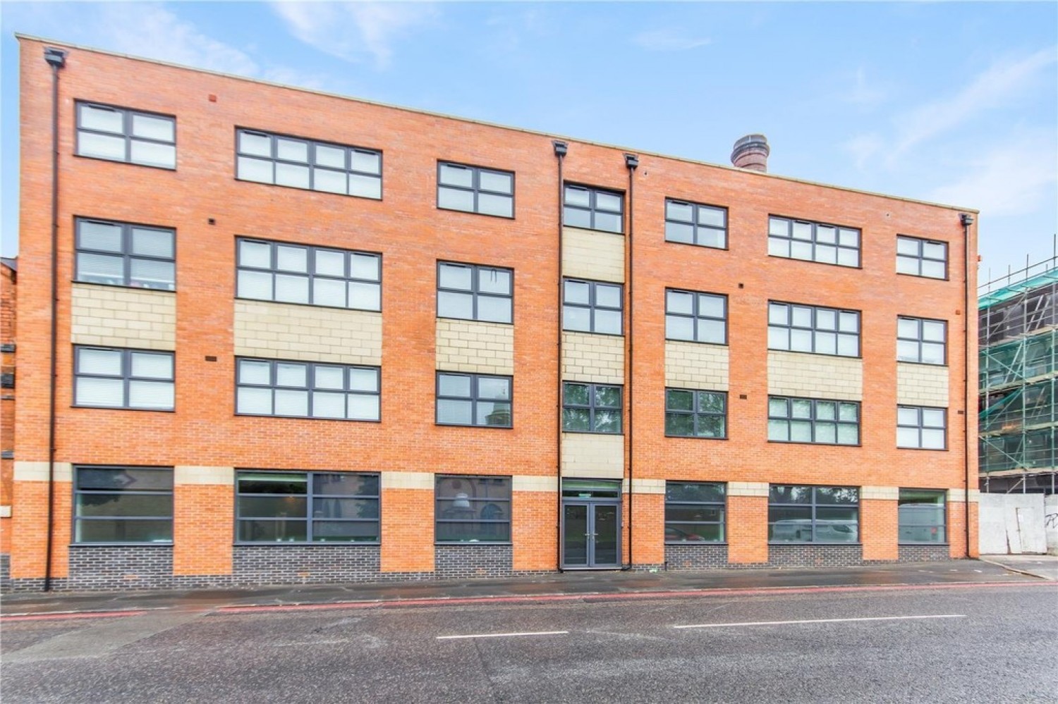 1 bedroom Flat for Letting The Mint, Mint Drive, Jewellery Quarter, B18