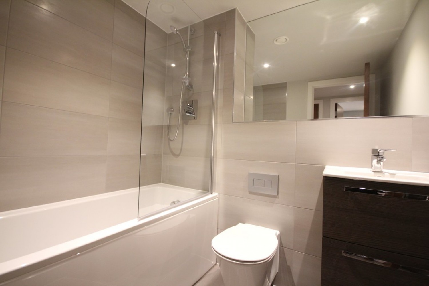 1 bedroom Flat for Letting Albion House, Pope Street, Jewellery Quarter, B1