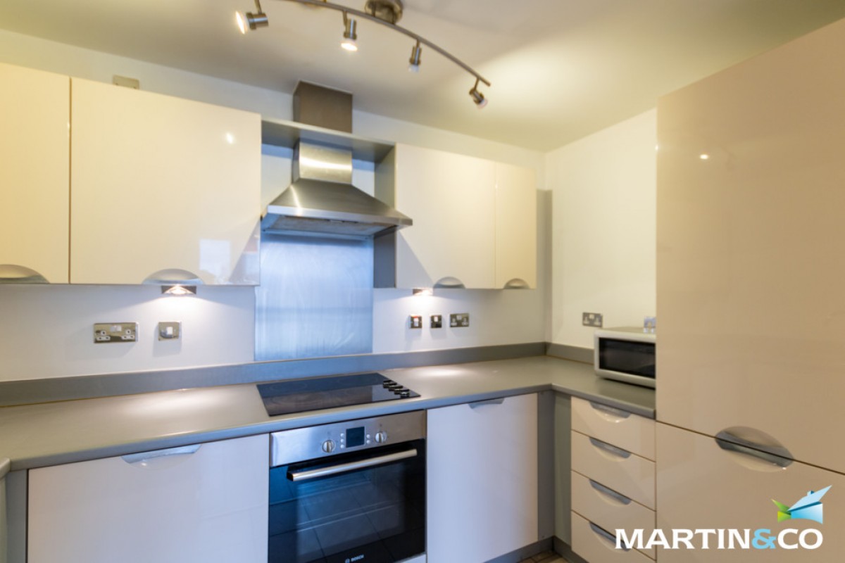 Mason Way, Park Central, B15