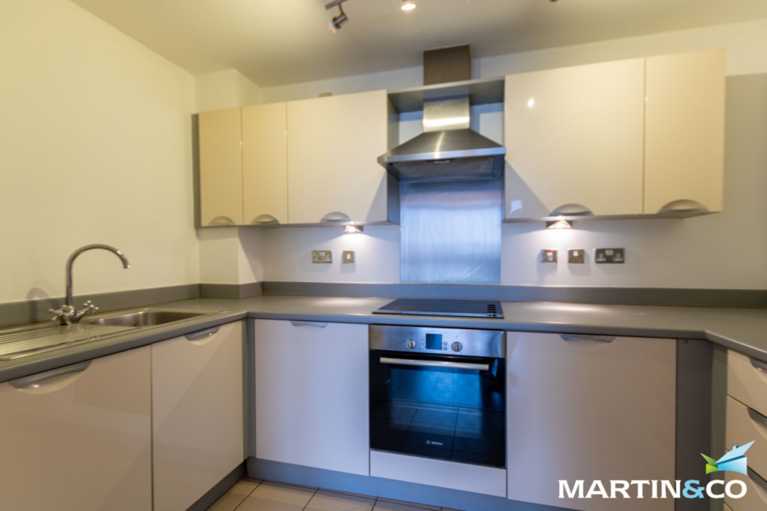 2 bedroom Flat for Letting Mason Way, Park Central, B15