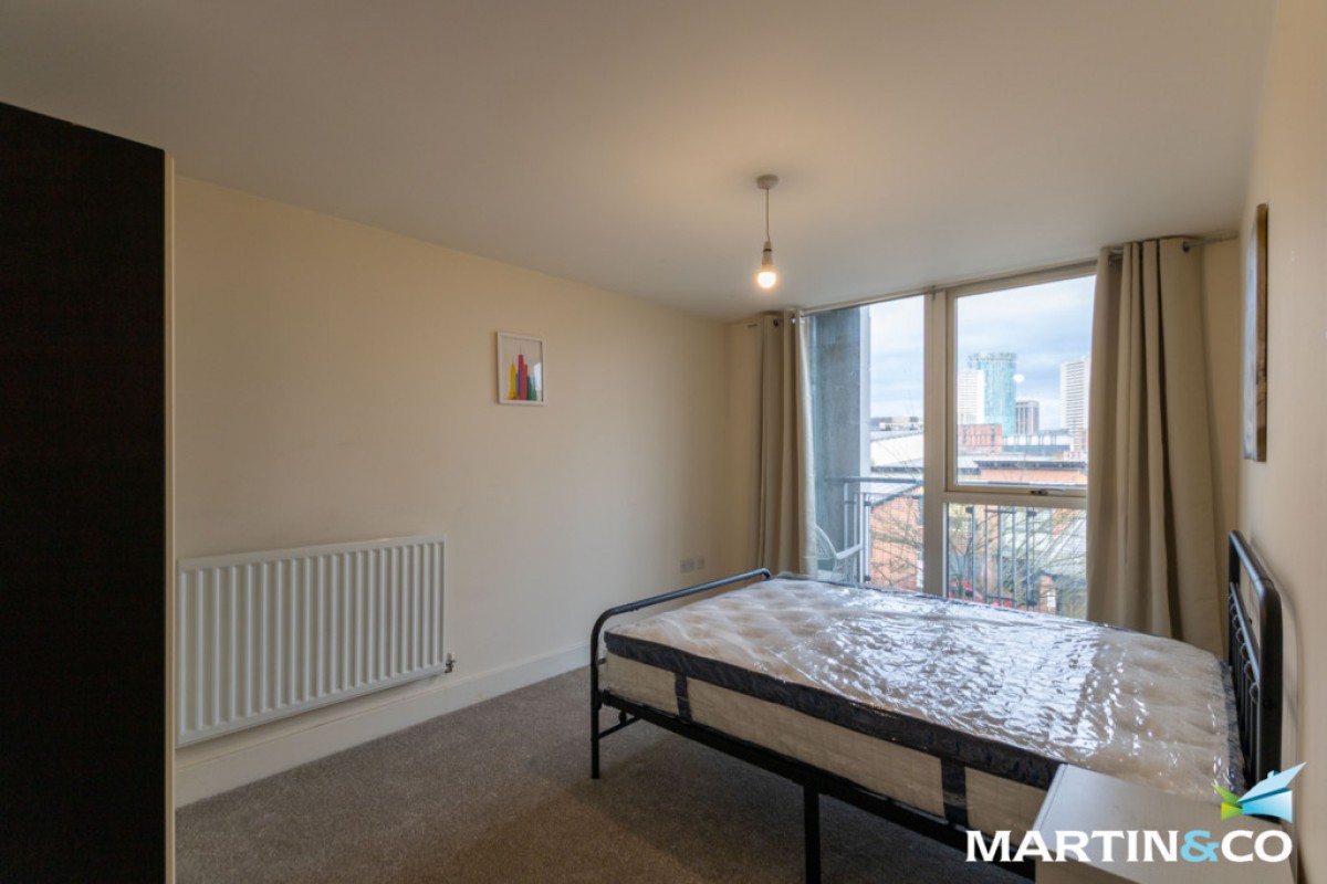 Mason Way, Park Central, B15