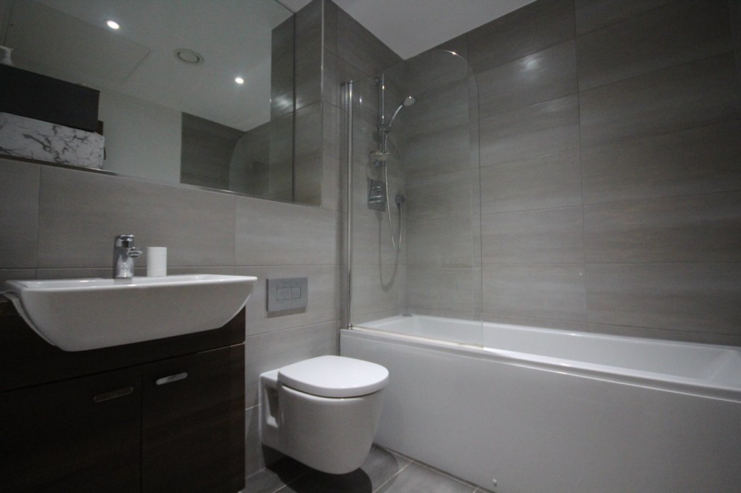 2 bedroom Flat for Letting Broadway, Broad Street, Birmingham, B15