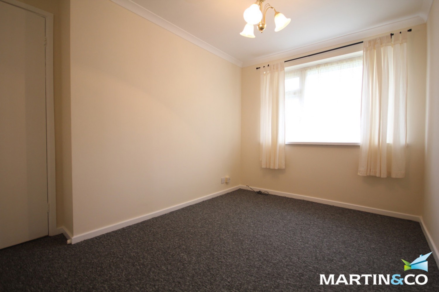 2 bedroom Flat for Letting Overton Place, West Bromwich, B71