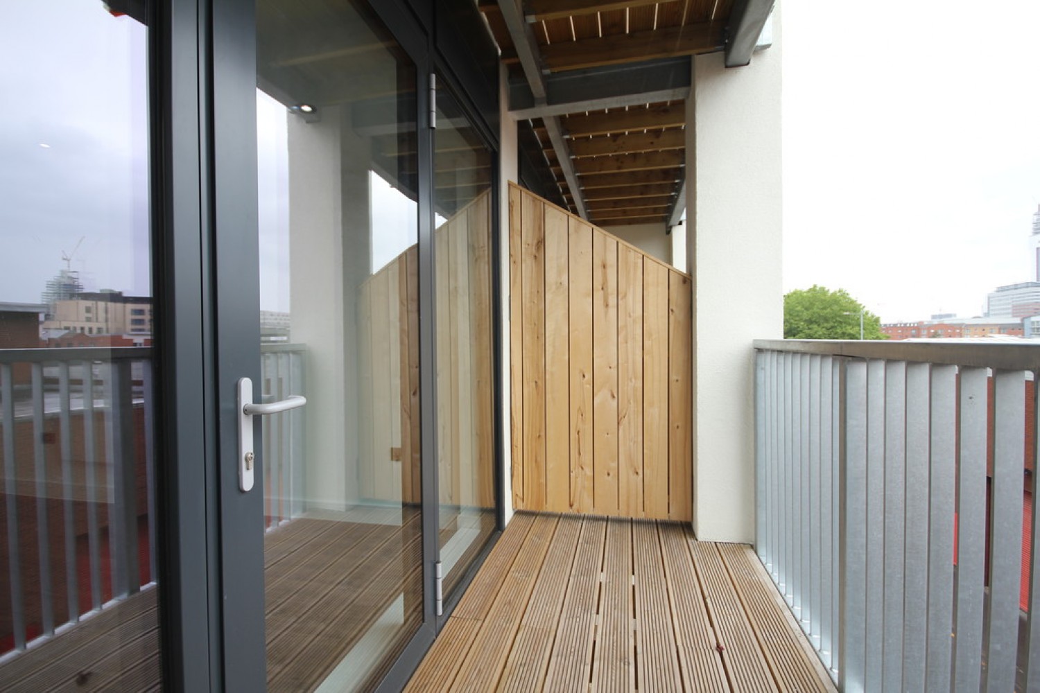 1 bedroom Flat for Letting The Quadrant, Sand Pits, Birmingham, B1