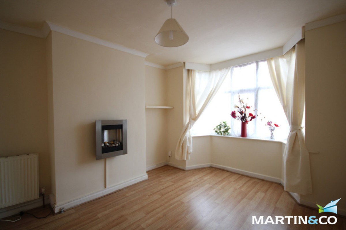 Wolverhampton Road South, Quinton, B32