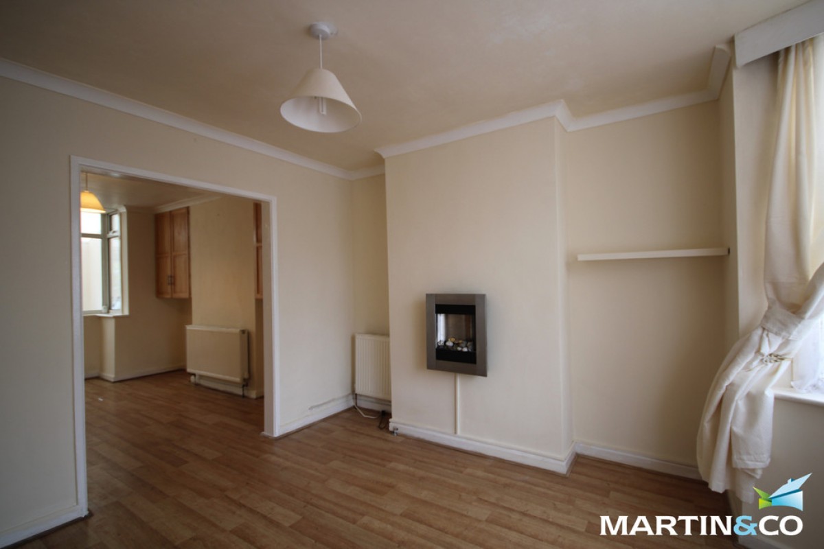 Wolverhampton Road South, Quinton, B32