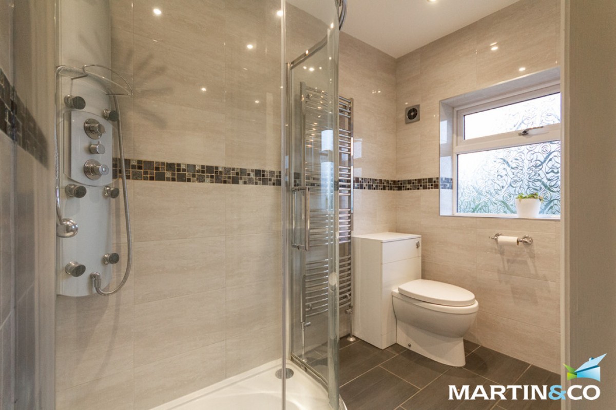 Goodrest Avenue, Halesowen, B62