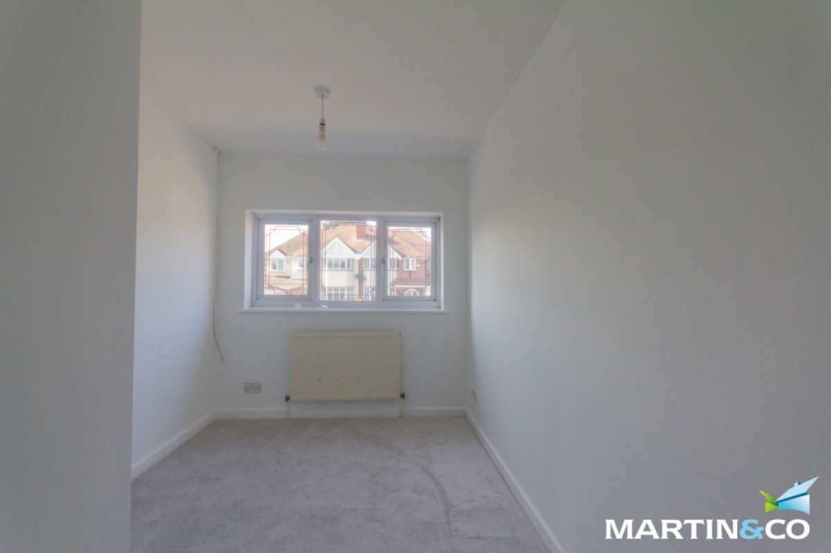 Goodrest Avenue, Halesowen, B62
