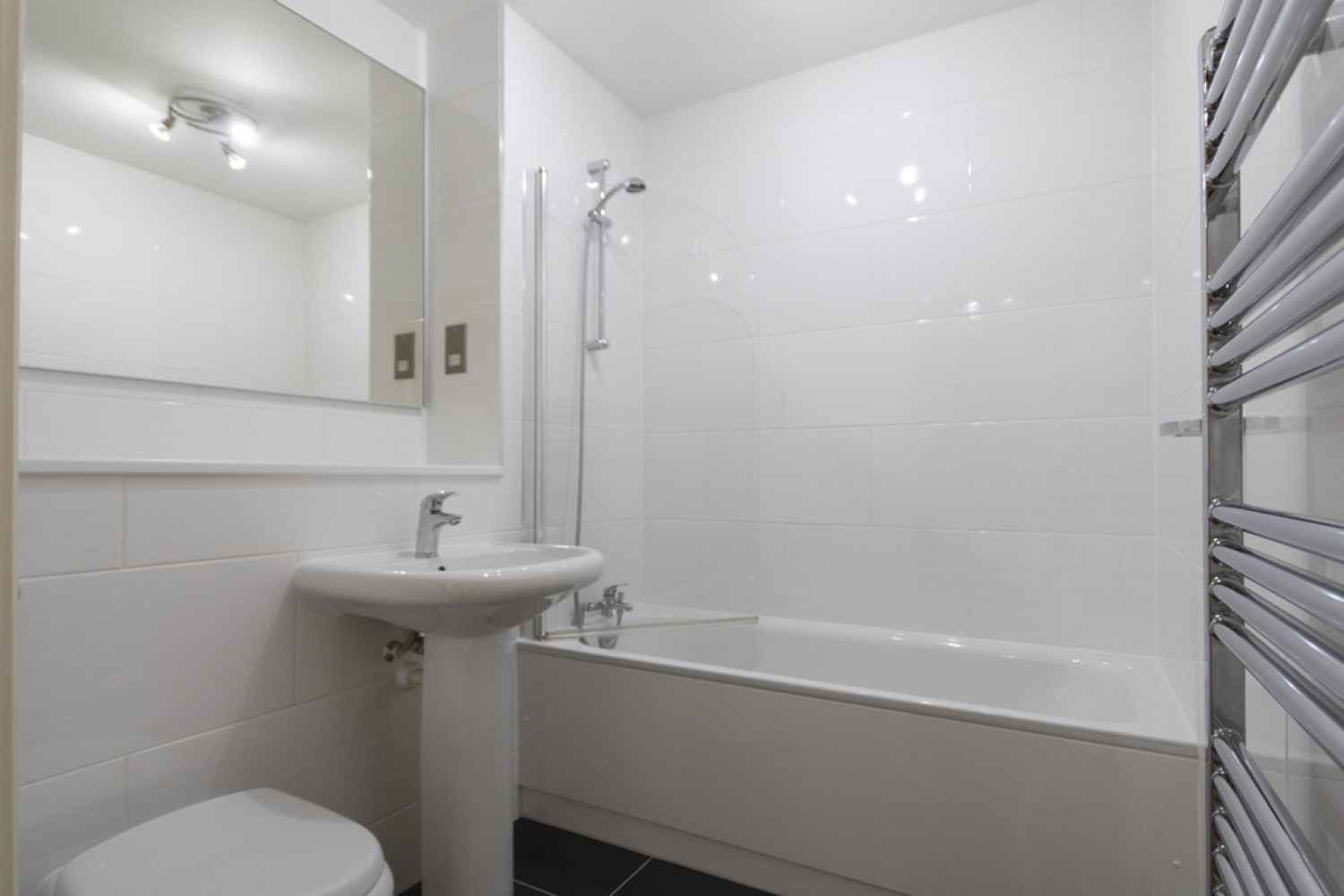 3 bedroom Flat for Letting Centenary Plaza, Holliday Street, Birmingham, B1