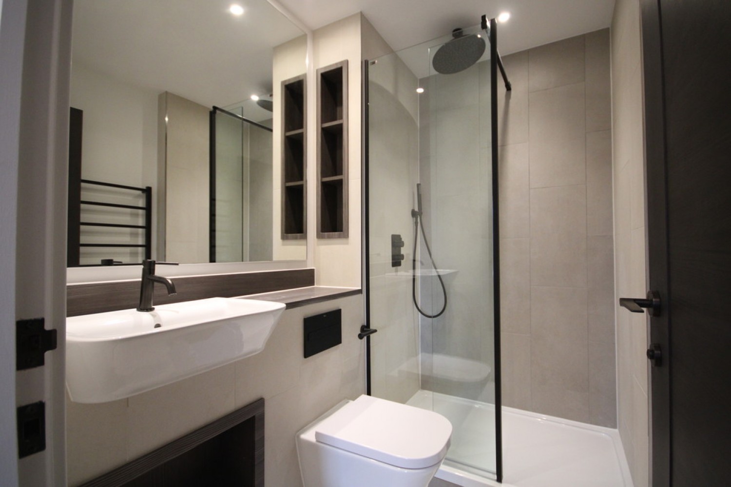 2 bedroom Flat for Letting The Barker, Snow Hill Wharf, Shadwell Street, Birmingham, B4