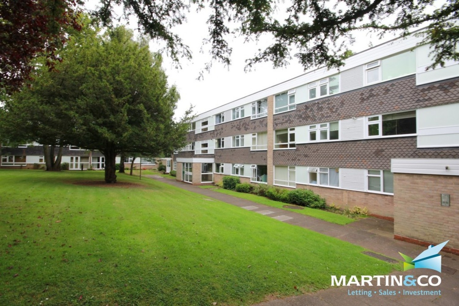 2 bedroom Flat for Letting Whetstone Close, Farquhar Road, Edgbaston, B15