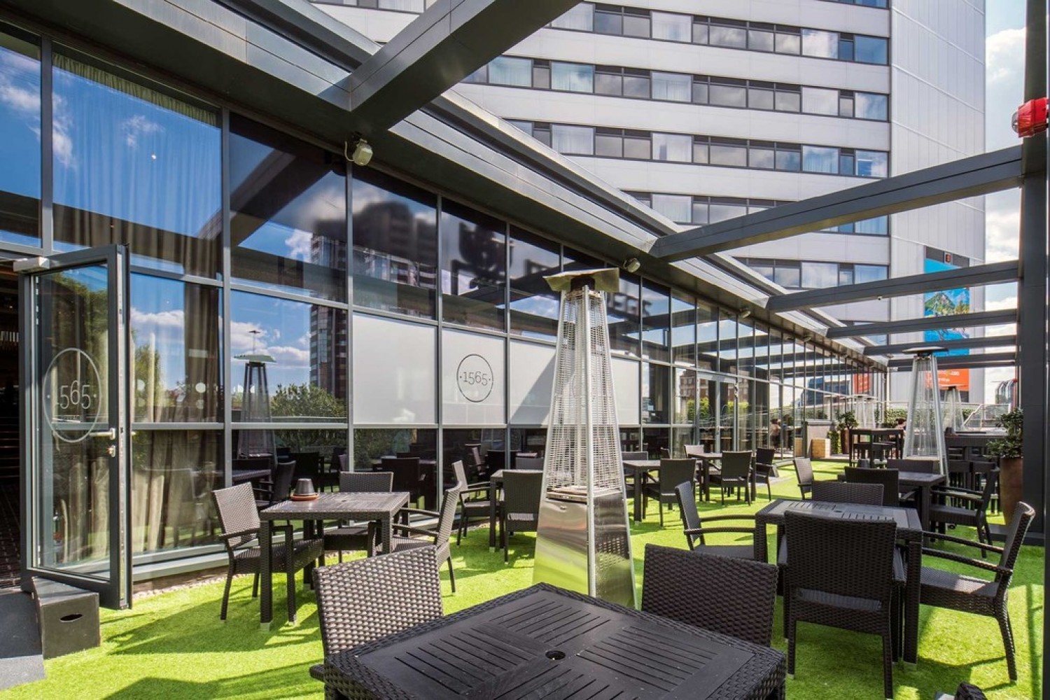 2 bedroom Flat for Letting St Martins Place, Broad Street, Birmingham, B15