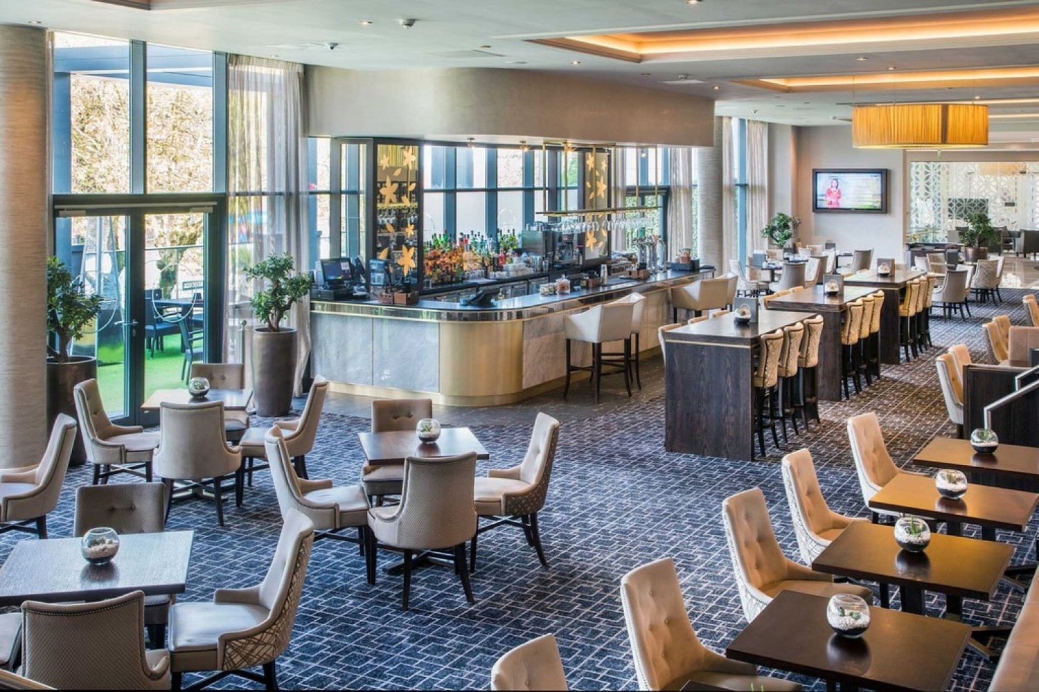 2 bedroom Flat for Letting St Martins Place, Broad Street, Birmingham, B15