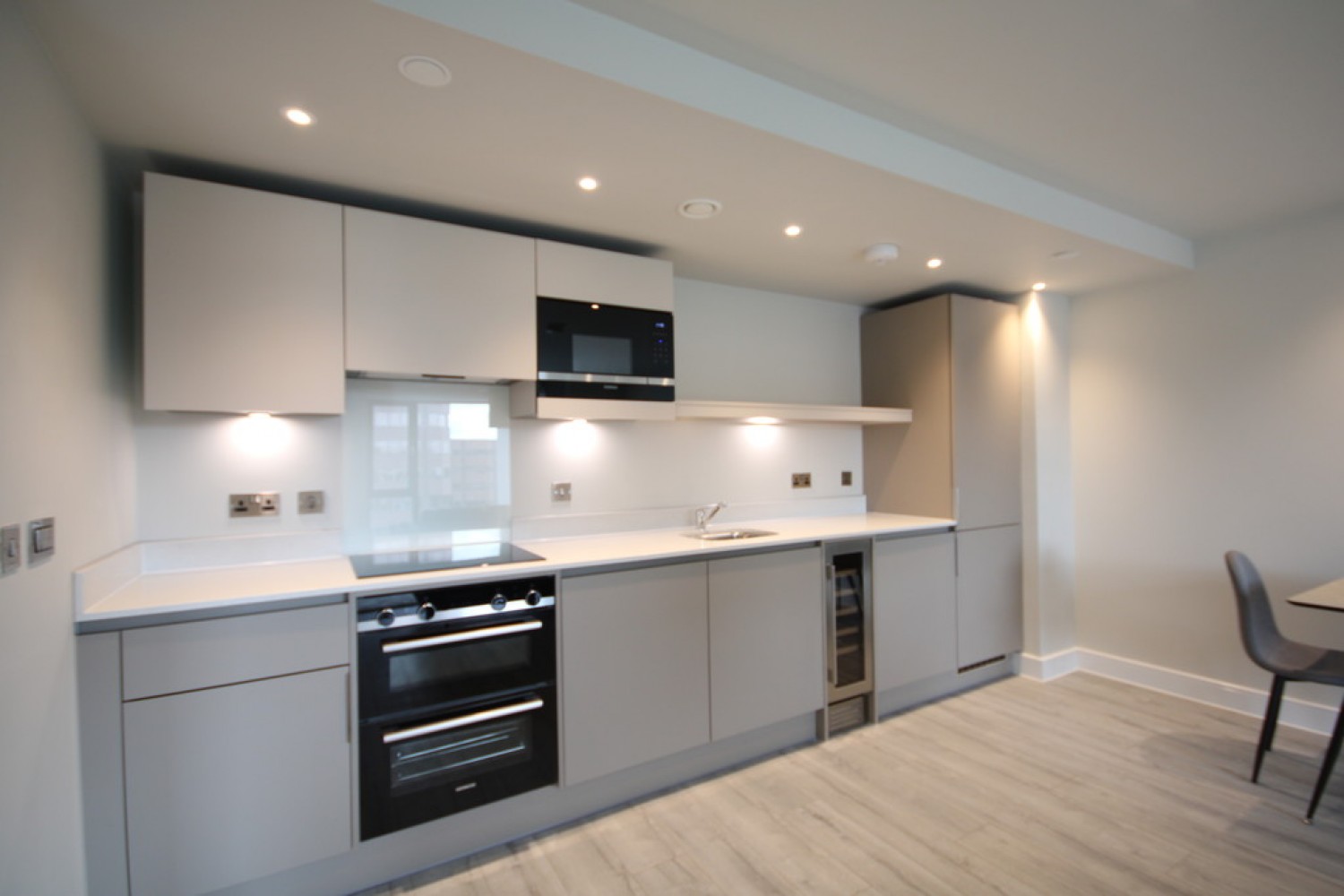 2 bedroom Flat for Letting St Martins Place, Broad Street, Birmingham, B15