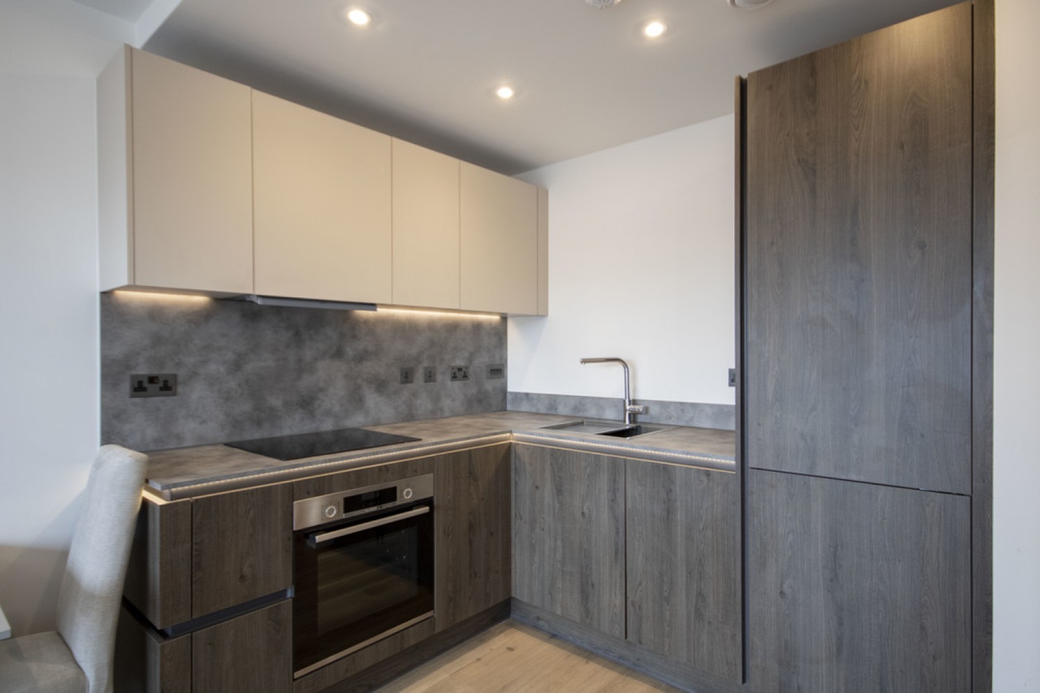 1 bedroom Flat for Letting The Barker, Snow Hill Wharf, Shadwell Street, Birmingham, B4