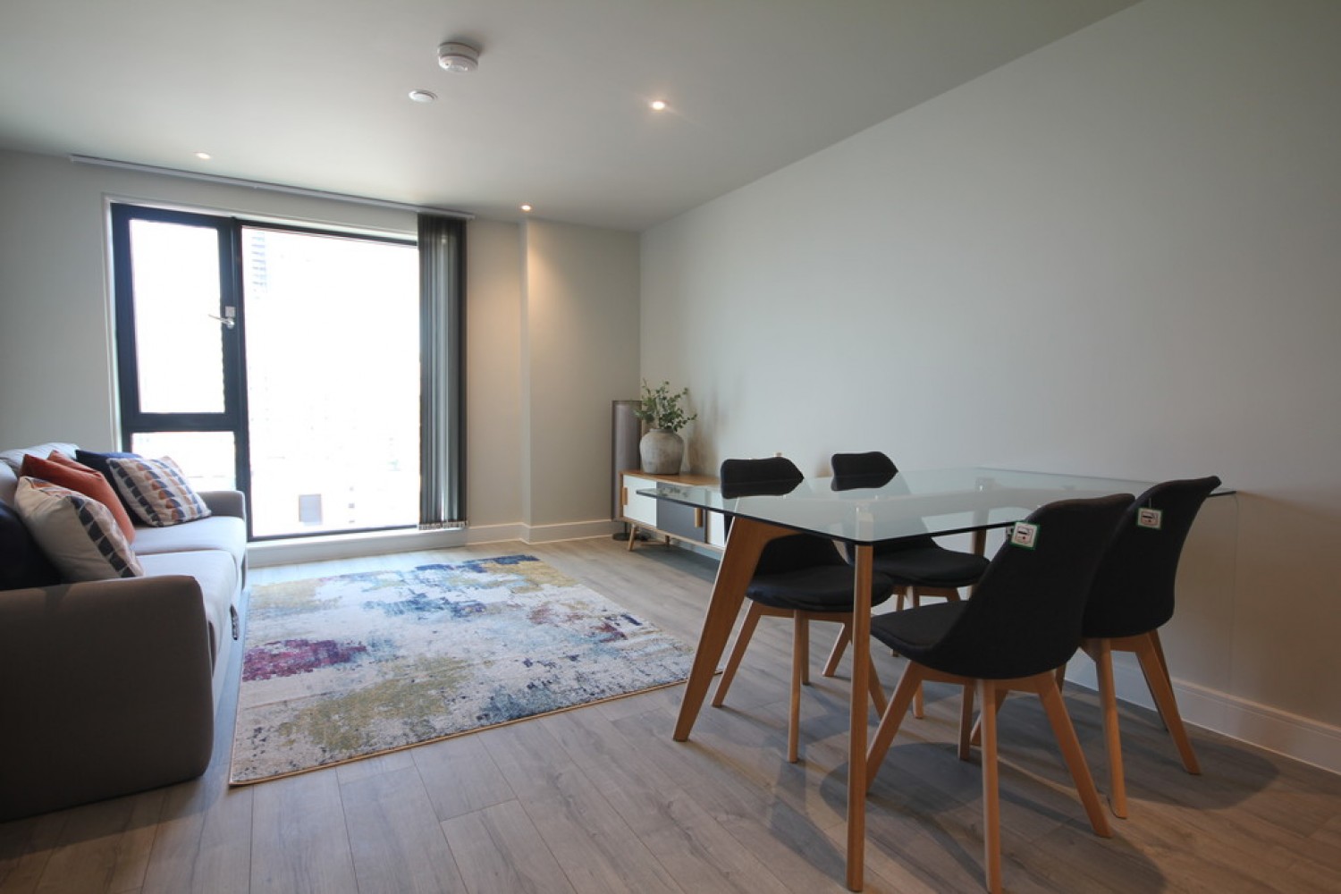 1 bedroom Flat for Letting St Martins Place, Broad Street, Birmingham, B15