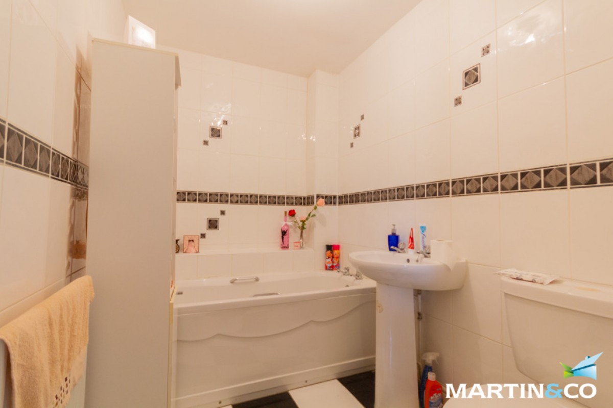 Allwood Gardens, Bartley Green, B32