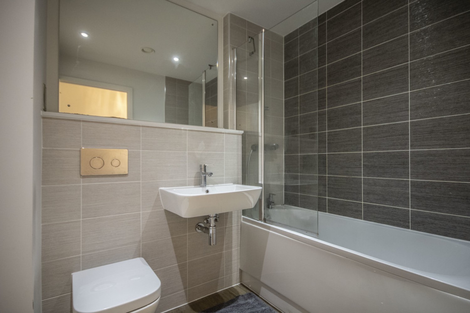 1 bedroom Flat for Letting The Bank, Sheepcote Street, Birmingham, B16