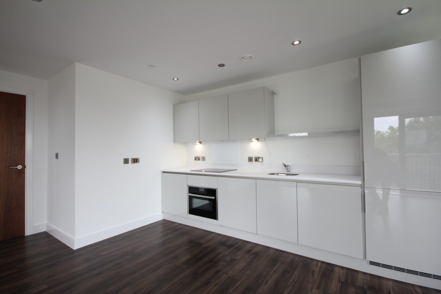 2 bedroom Flat for Letting The Quadrant, Sand Pits, Birmingham, B1