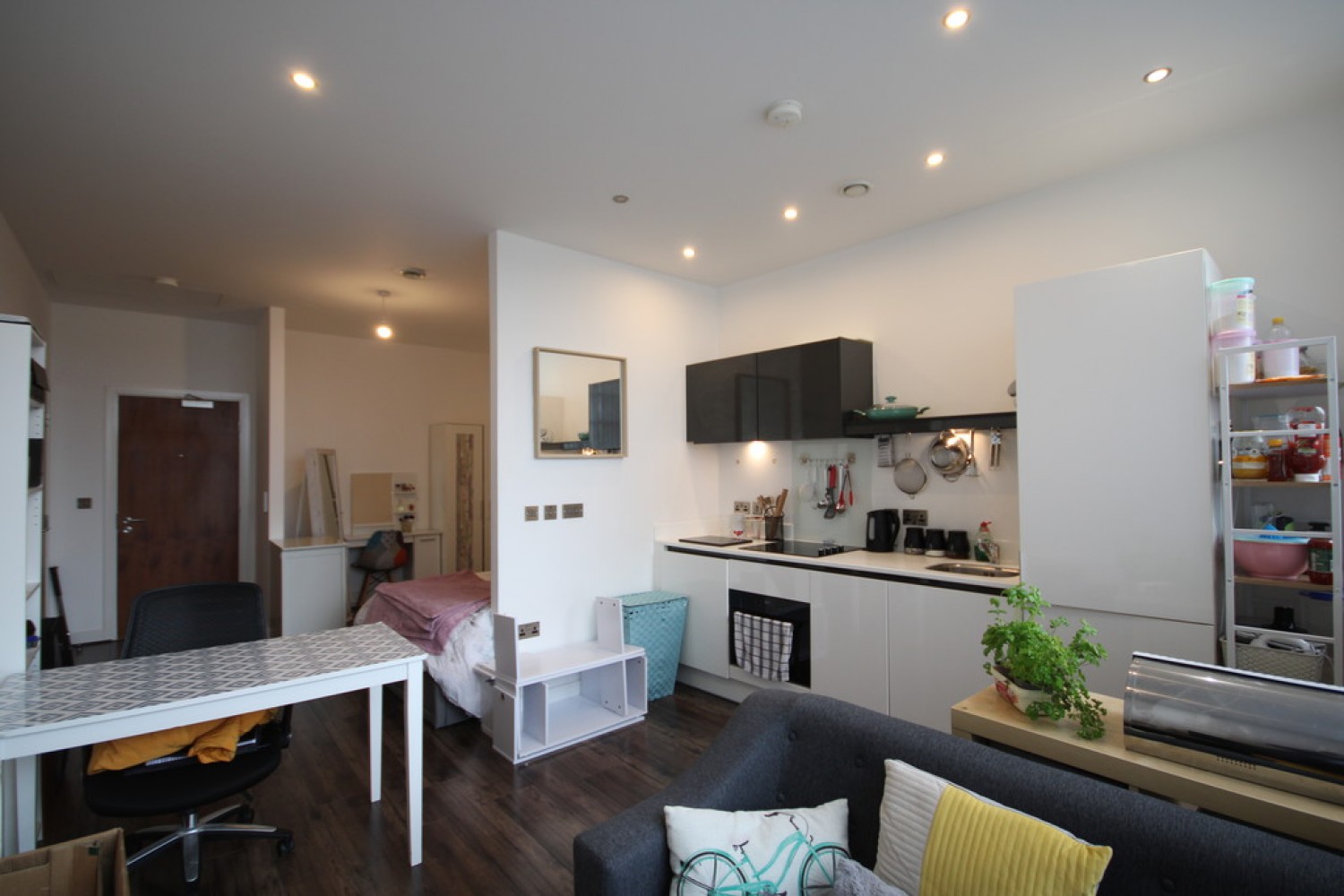 1 bedroom Flat for Letting Kettleworks, Pope Street, Jewellery Quarter, B1