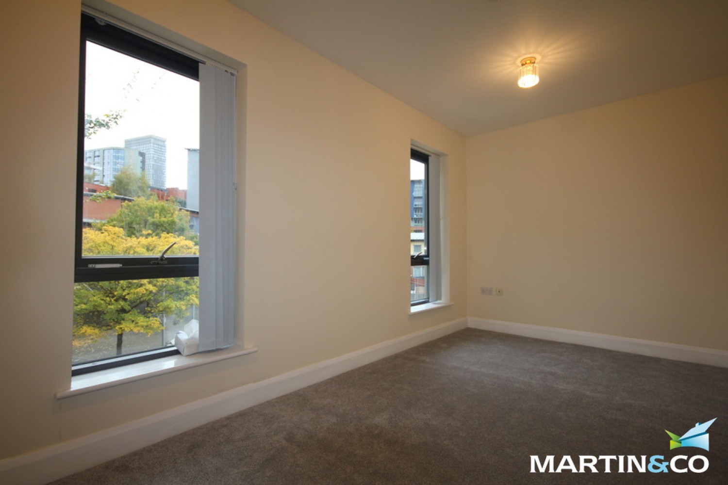 Bell Barn Road, Park Central, B15
