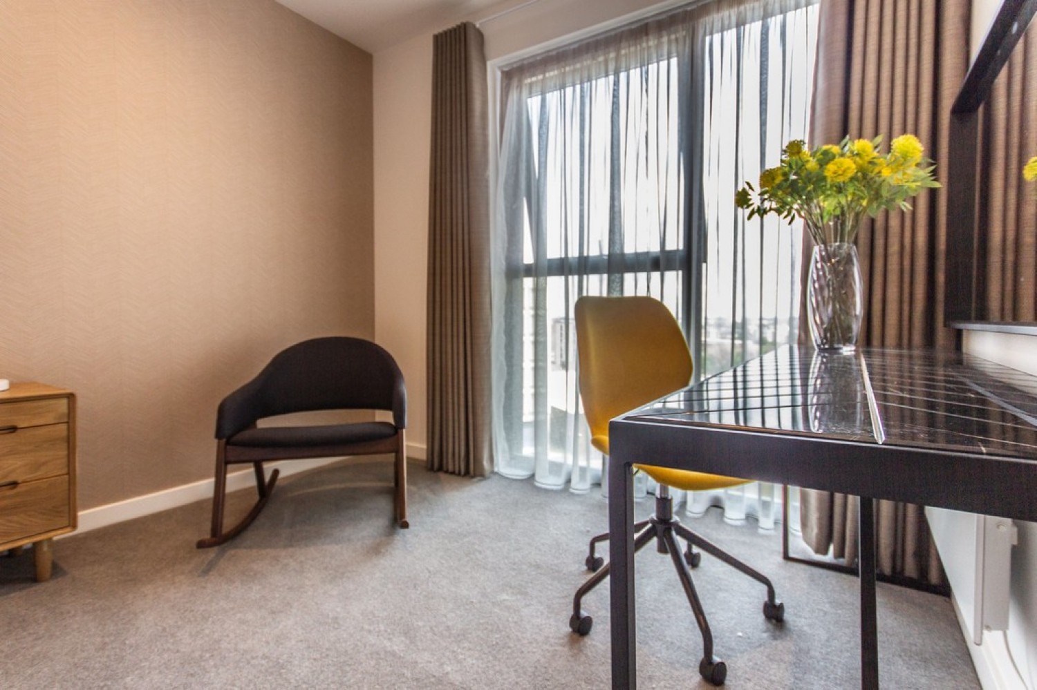 1 bedroom Flat for Letting The Axium, Windmill Street, Birmingham, B1